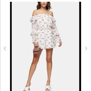 New Top Shop floral romper shorts sz 2